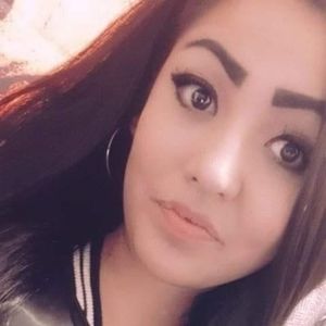 Meet your Posher, Kay